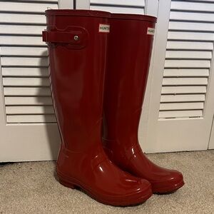 Hunter Glossy Red Rain Boots